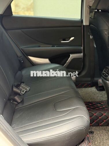 Hyundai Elantra 1.6 AT Đặc biệt Model 2023