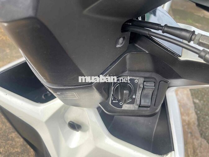 Vario 150cc. mới keng. tra Gop o đồng