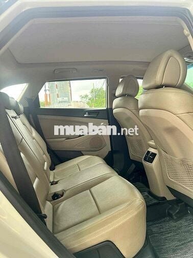 Hyundai Tucson 2018 2.0 AT Diesel Spec - 89000 km
