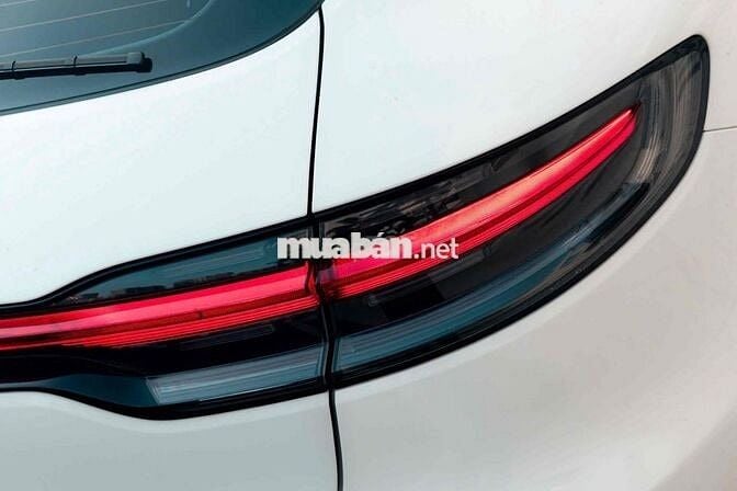 LONG ANH AUTO về PORSCHE MACAN model 2021 giá tốt