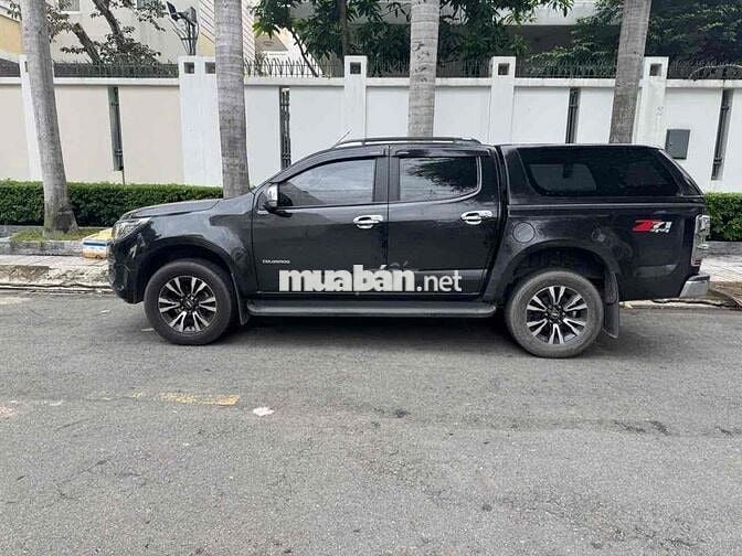 🍀Bán Chevelet COLORADO LTZ ( 4x4) ,màu đen- 2019