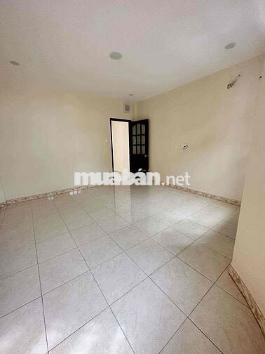 CHO THUÊ NHÀ QUANG TRUNG P10 HẺM XE TẢI
