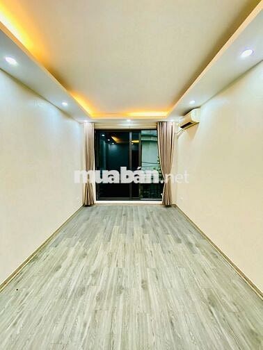 Mặt ngõ Thái Hà ,Đống Đa 30m2 6 tầng ngõ ô tô , full 25tr