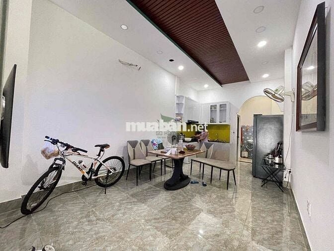 CHO THUÊ NHÀ KINH DOANH 3 PHÒNG NGỦ FULL NỘI THẤT MẶT ĐƯỜNG LÊ HỒNG PH
