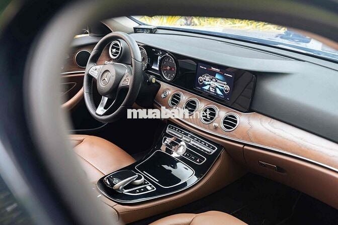 Mercedes E200 model 2017 - 1 chủ - Xanh Cavansite