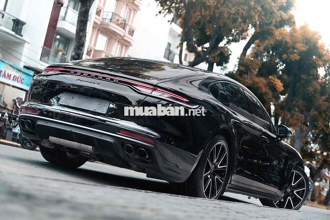 Porsche Panamera 4 Đklđ 2022- 1.500tr