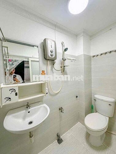 📣TT Q6 nhà 3 tầng 2pn 2wc 1 phòng giật, sân thượng