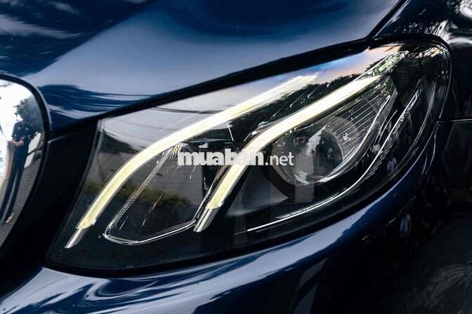 Mercedes E200 model 2017 - 1 chủ - Xanh Cavansite