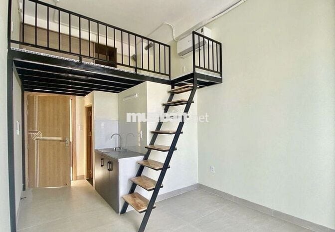 Duplex ban công 30m2 Âu Dương Lân quận 8