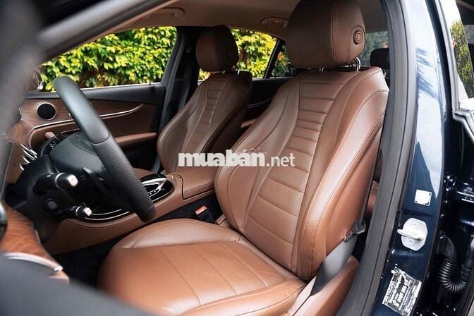 Mercedes E200 model 2017 - 1 chủ - Xanh Cavansite