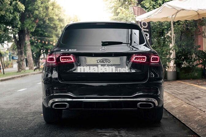 Mercedes GLC300 4Matic Facelift - ĐKLĐ 2020 - Đen