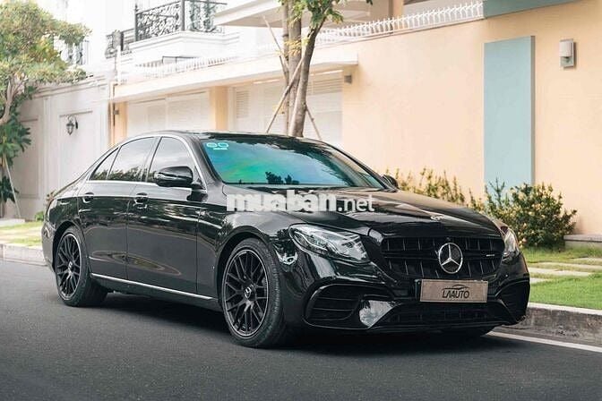 Mercedes E200 Sport - ĐKLĐ 2020 - Lên nhiều option