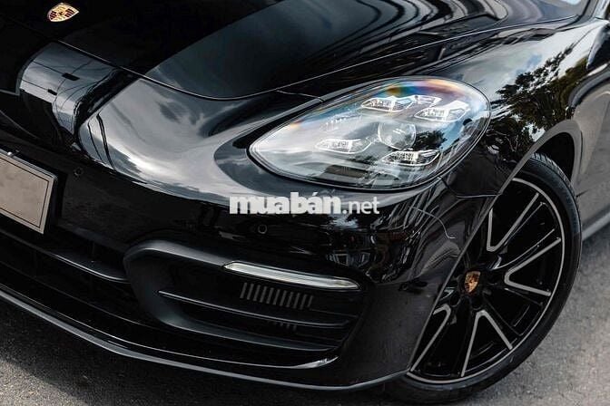 Porsche Panamera 4 Đklđ 2022- 1.500tr