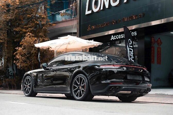 Porsche Panamera 4 Đklđ 2022- 1.500tr