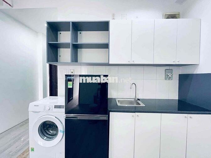 GĐ Chuyển Ra Nhà Riêng Pass Gấp CHDV 2PN 60m2 Q5. HỖ TRỢ CỌC 2TR