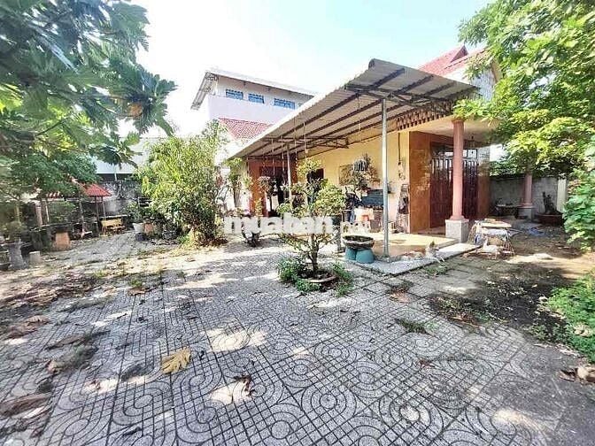 BIỆT THỰ SÂN VƯỜN CỦ CHI - SÁT QL22 - 420M² - NGANG 20M - NHỈNH 6TỶ