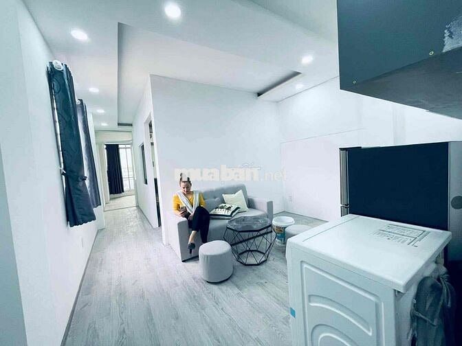GĐ Chuyển Ra Nhà Riêng Pass Gấp CHDV 2PN 60m2 Q5. HỖ TRỢ CỌC 2TR