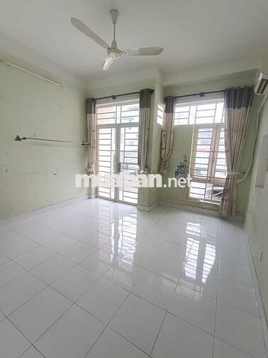 CHO THUÊ NHÀ MẶT TIỀN ĐƯỜNG VÕ VĂN NGÂN. THỦ ĐỨC