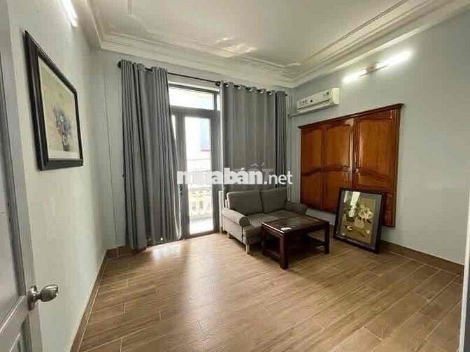 Bán căn nhà gần TT Nguyễn Kiệm 4PN-