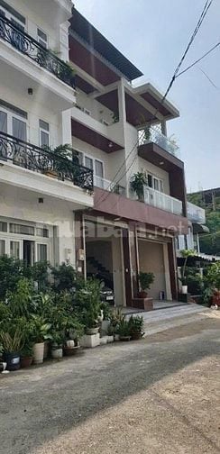 Cho thuê nhà nguyên căn MT 3 lầu trần thị Liền B4 phước kiển nhà bè 
