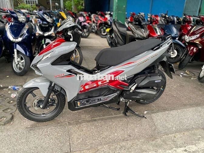 Honda air blade 125 4val 2024 mới 90% Bstp chính c