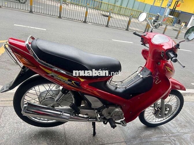future 2002 zin nguyên bản mới 90% Bstp chính chủ