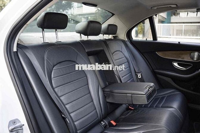 Mercedes C250 Exclusive - ĐKLĐ 2019 - 1 chủ