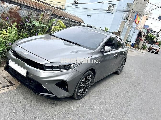 KIA K3 2.0 PREMIUM 2021 XE GIA ĐÌNH ÍT ĐI VAY 70%