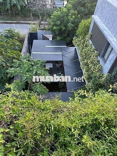 BIỆT THỰ SÂN VƯỜN SIÊU ĐẸP, 2PN, FULL NỘI THẤT, SÁT BIỂN MỸ KHUÊ