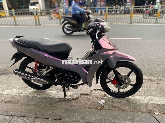 Honda wave black 2017 mới 90% Bstp chính chủ