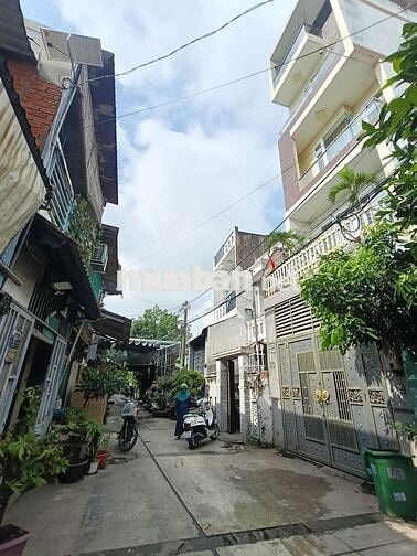 NHÀ ĐẸP📍SÁT MÃ LÒ- LÊ VĂN QƯỚI... XE TẢI VÔ NHÀ..4PN 5WC...GIÁ 5TỶ XÍU