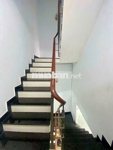NHÀ ĐẸP📍TRUNG TÂM BÌNH TÂN-SÁT Q6...5PN5WC..XE HƠI VÔ NHÀ..NGANG 4x15m