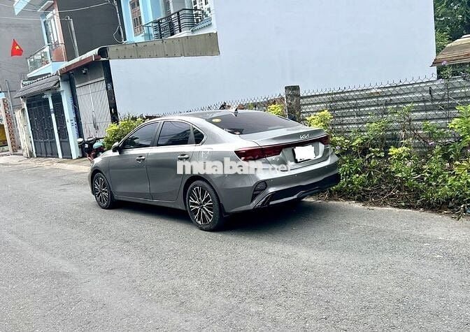 KIA K3 2.0 PREMIUM 2021 XE GIA ĐÌNH ÍT ĐI VAY 70%