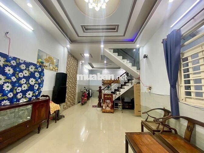 NHÀ ĐẸP📍TRUNG TÂM BÌNH TÂN-SÁT Q6...5PN5WC..XE HƠI VÔ NHÀ..NGANG 4x15m
