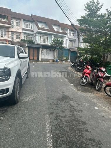Biệt thự KDC An Sương vị trị cực đẹp, giá hợp lý