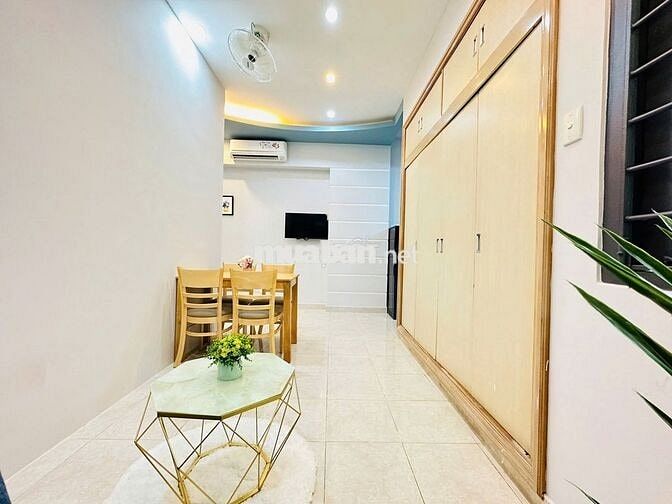 HỆ THỐNG CĂN HỘ MỚI - STUDIO/ FULL NỘI THẤT/ BANCOL Ở HỒNG BÀNG UEF
