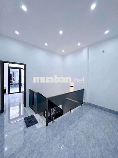 Chỉ 300tr sở hữu ngay nhà 200m2, 3pn 3wc mặt tiền đường nhựa
