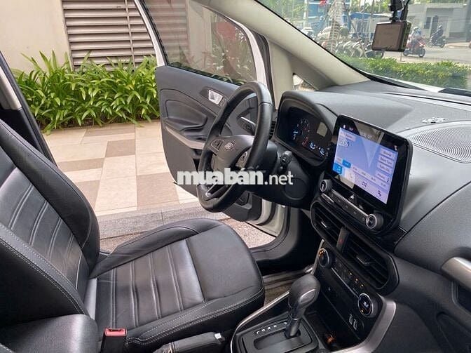 Ford EcoSport 2020 Titanium 1.5L AT - 18000 km