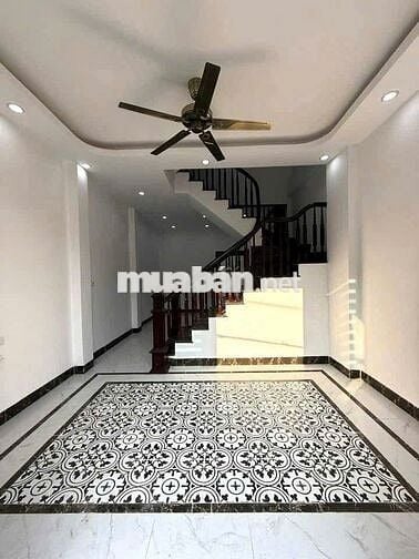 NHÀ 4T*35M2 - NGÕ RỘNG- Ô TÔ ĐỖ CỬA- GẦN CHỢ, TRƯỜNG HỌC- GIÁ 3,15 TỶ