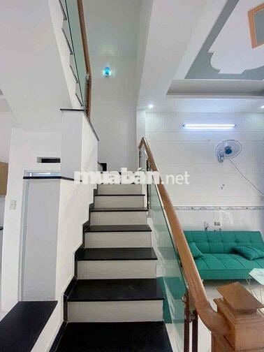 Nhà Nguyễn Văn Bứa , Hóc Môn - Giá 825 ( nhanh gọn có bớt )