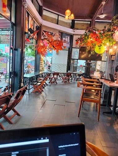 [ CẦN PHỤ BÁN CAFE – ĐI LÀM NGAY! ]
