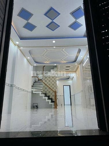 Bán nhà riêng Chỉ hơn 5 tỷ, có ngay nhà đẹp lung linh  Lê Văn Quới