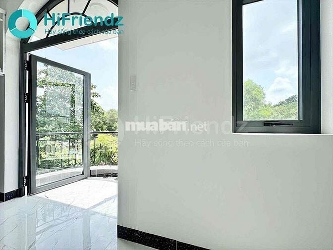 Duplex ngay gigamall, bancol nhà mới 100%