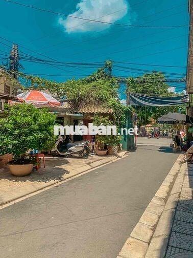 20/10 vào ở chính chủ cho thuê nguyên căn 4 tầng, ngã 3 tam trinh