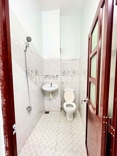 Nhà Trệt 2 Lầu KDC A.D.Vương p16 Q8 giáp Q6 gần V.V.Kiệt,SHR hoàn công