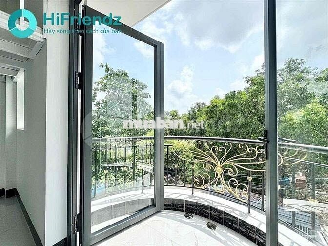 Duplex ngay gigamall, bancol nhà mới 100%