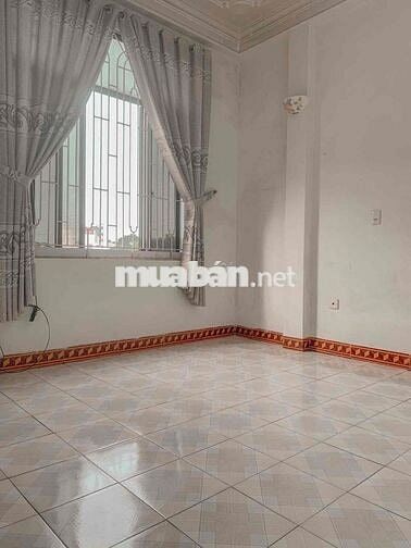 20/10 vào ở chính chủ cho thuê nguyên căn 4 tầng, ngã 3 tam trinh