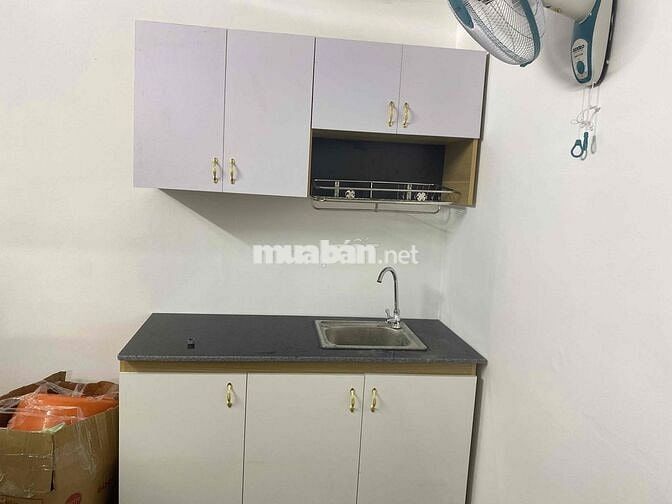 cho thuê căn hộ tách phòng ăn full nội thất, máy giặt riêng lầu 1