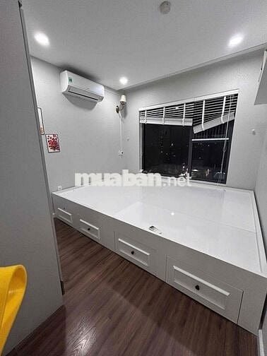 Bán căn hộ Viva Riverside 68m² 2PN 2WC full nội thất giá 3,620 tỉ