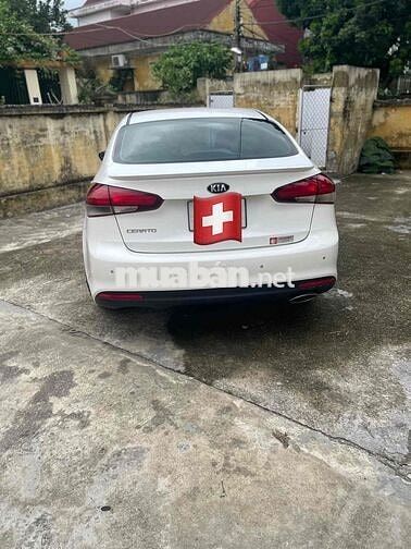 Kia Cerato 2016 1.6 AT - 9van 2